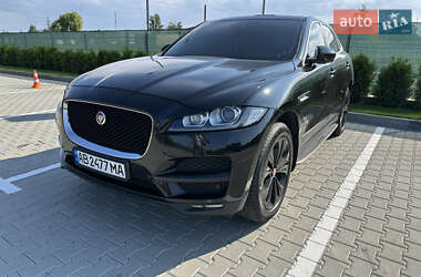 Внедорожник / Кроссовер Jaguar F-Pace 2016 в 