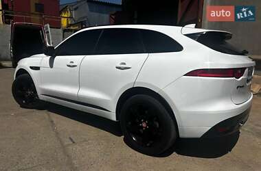 Внедорожник / Кроссовер Jaguar F-Pace 2016 в 