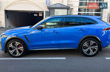 Внедорожник / Кроссовер Jaguar F-Pace 2021 в 