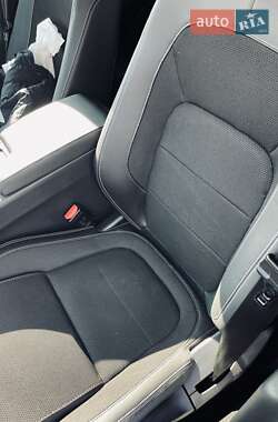 Позашляховик / Кросовер Jaguar F-Pace 2017 в 