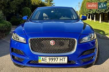 Внедорожник / Кроссовер Jaguar F-Pace 2018 в 