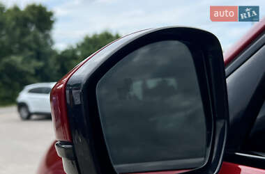Внедорожник / Кроссовер Jaguar F-Pace 2021 в 