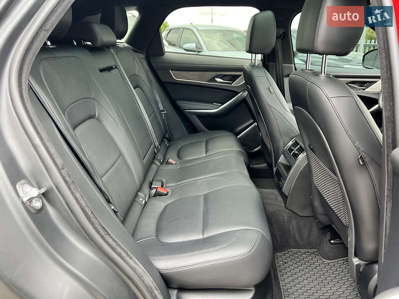 Позашляховик / Кросовер Jaguar F-Pace 2021 в Нововолинську