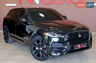 Внедорожник / Кроссовер Jaguar F-Pace 2021 в 