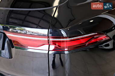 Внедорожник / Кроссовер Jaguar F-Pace 2021 в 