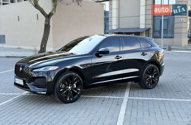 Внедорожник / Кроссовер Jaguar F-Pace 2021 в 