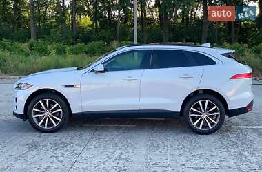 Внедорожник / Кроссовер Jaguar F-Pace 2017 в 