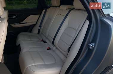 Внедорожник / Кроссовер Jaguar F-Pace 2017 в 