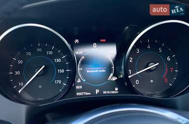 Внедорожник / Кроссовер Jaguar F-Pace 2017 в 