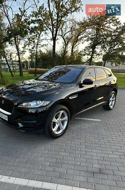 Внедорожник / Кроссовер Jaguar F-Pace 2017 в 