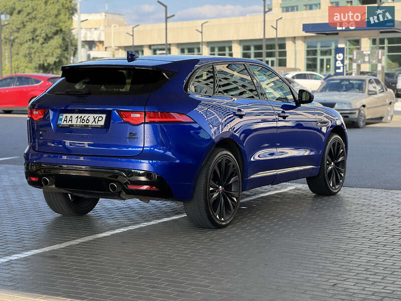Позашляховик / Кросовер Jaguar F-Pace 2018 в Дніпрі