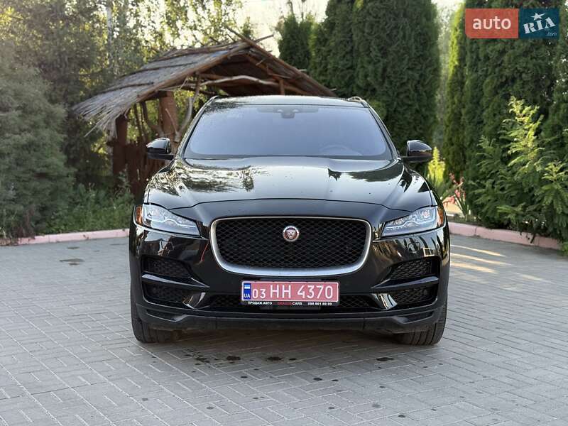 Внедорожник / Кроссовер Jaguar F-Pace 2017 в Киеве