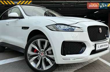 Внедорожник / Кроссовер Jaguar F-Pace 2018 в 