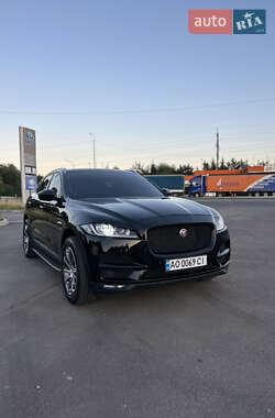 Внедорожник / Кроссовер Jaguar F-Pace 2017 в 