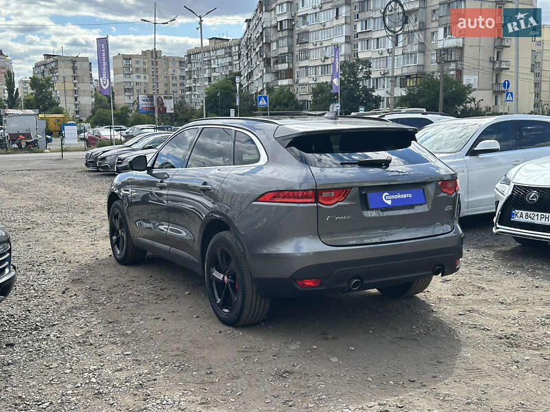 Позашляховик / Кросовер Jaguar F-Pace 2018 в Києві