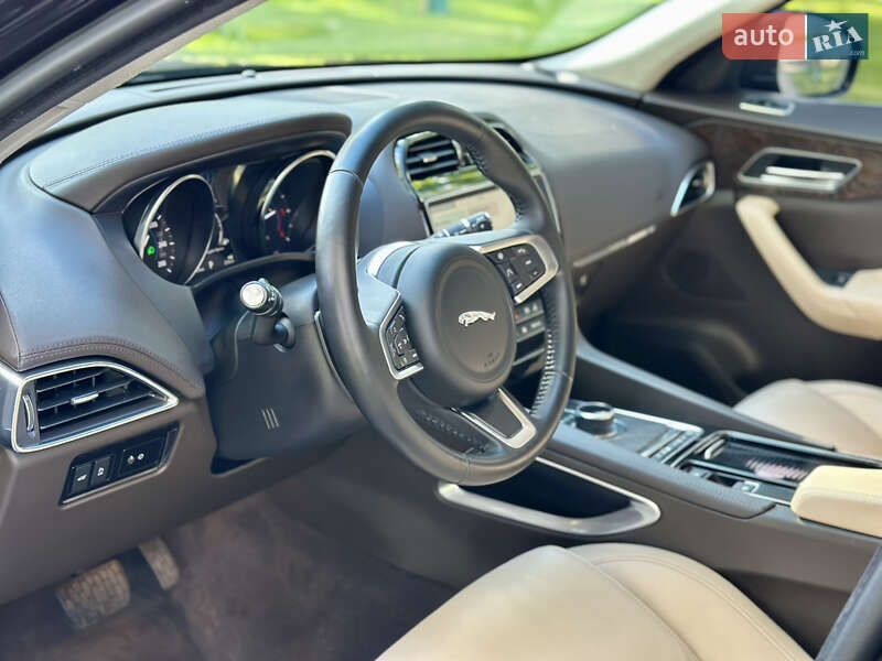 Позашляховик / Кросовер Jaguar F-Pace 2020 в Києві фото 16 Позашляховик / Кросовер Jaguar F-Pace 2020 в Києві