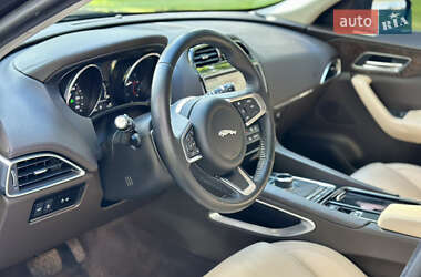 Позашляховик / Кросовер Jaguar F-Pace 2020 в 