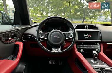 Внедорожник / Кроссовер Jaguar F-Pace 2019 в 