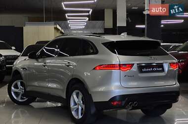 Позашляховик / Кросовер Jaguar F-Pace 2016 в 