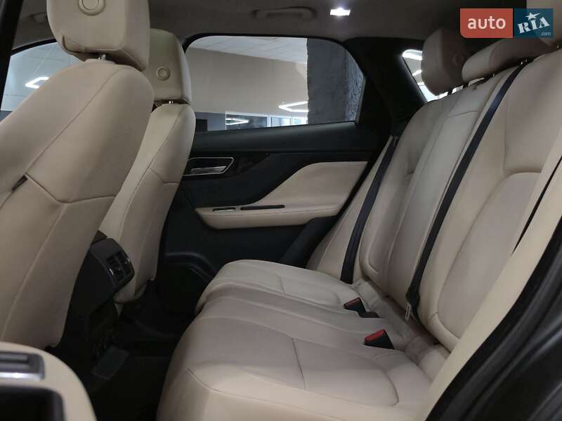 Внедорожник / Кроссовер Jaguar F-Pace 2016 в Николаеве фото 10 Внедорожник / Кроссовер Jaguar F-Pace 2016 в Николаеве
