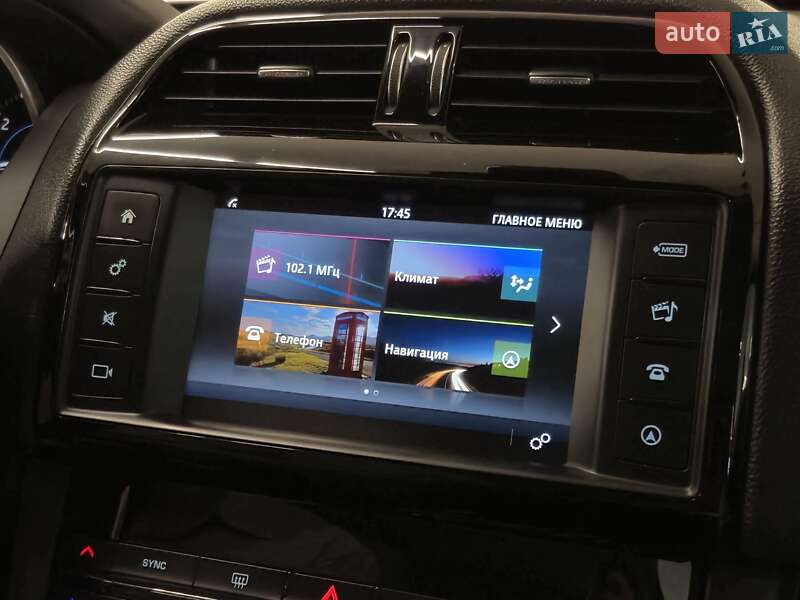 Внедорожник / Кроссовер Jaguar F-Pace 2016 в Николаеве фото 19 Внедорожник / Кроссовер Jaguar F-Pace 2016 в Николаеве