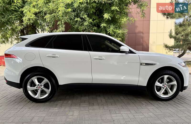 Внедорожник / Кроссовер Jaguar F-Pace 2018 в Днепре