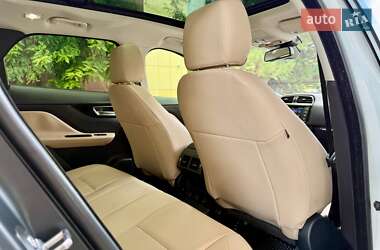 Внедорожник / Кроссовер Jaguar F-Pace 2018 в 
