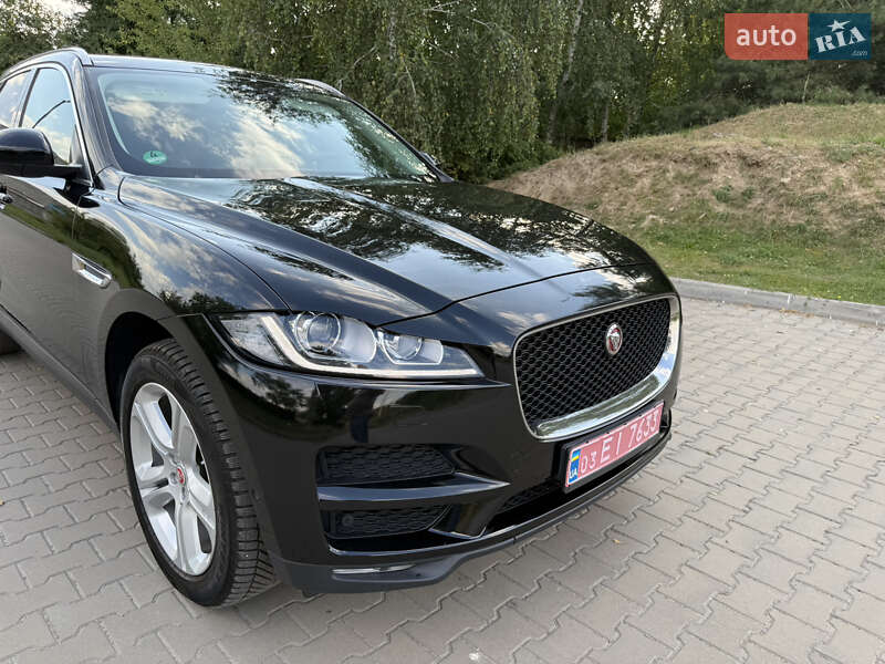 Позашляховик / Кросовер Jaguar F-Pace 2017 в Луцьку