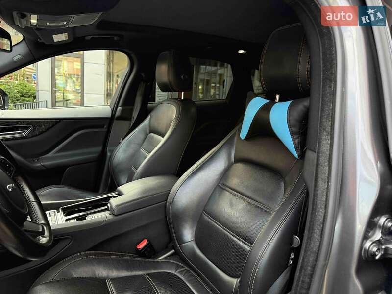 Внедорожник / Кроссовер Jaguar F-Pace 2016 в Львове фото 18 Внедорожник / Кроссовер Jaguar F-Pace 2016 в Львове