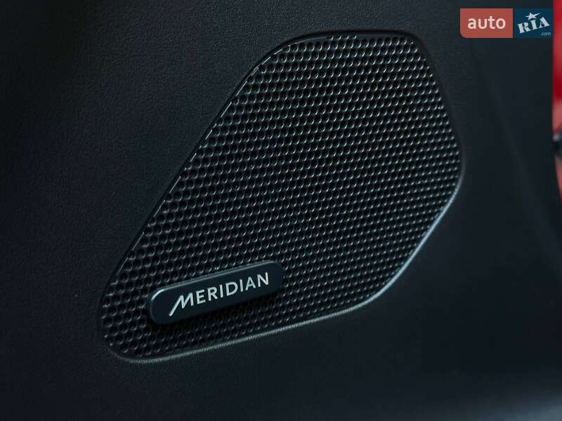 Внедорожник / Кроссовер Jaguar F-Pace 2016 в Одессе фото 40 Внедорожник / Кроссовер Jaguar F-Pace 2016 в Одессе