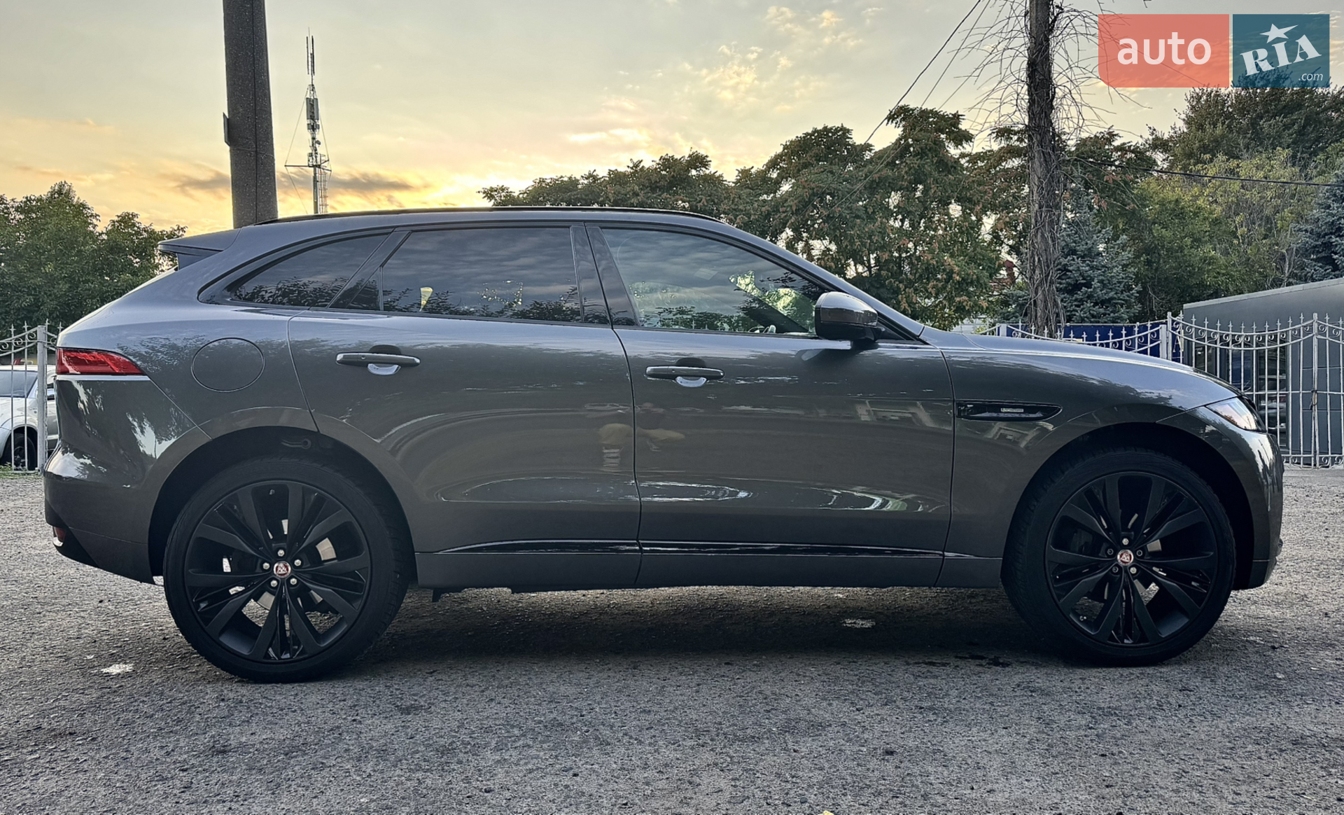 2018 Jaguar F-Pace - мініатюра 5