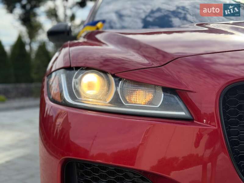 Позашляховик / Кросовер Jaguar F-Pace 2019 в Луцьку