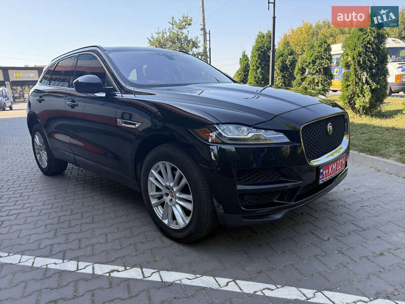 Внедорожник / Кроссовер Jaguar F-Pace 2017 в 