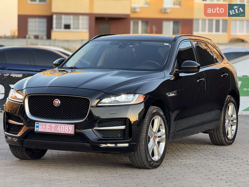 Внедорожник / Кроссовер Jaguar F-Pace 2017 в 