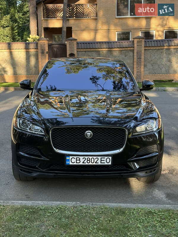 Позашляховик / Кросовер Jaguar F-Pace 2016 в Чернігові