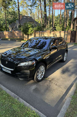 Внедорожник / Кроссовер Jaguar F-Pace 2016 в Чернигове