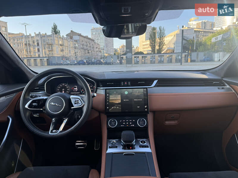 Внедорожник / Кроссовер Jaguar F-Pace 2023 в Киеве