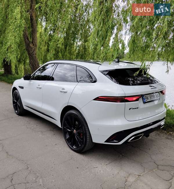 Позашляховик / Кросовер Jaguar F-Pace 2021 в Рівному фото 15 Позашляховик / Кросовер Jaguar F-Pace 2021 в Рівному