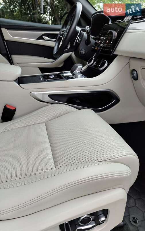 Позашляховик / Кросовер Jaguar F-Pace 2021 в Рівному фото 35 Позашляховик / Кросовер Jaguar F-Pace 2021 в Рівному