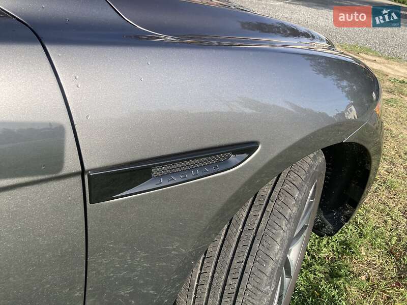 Позашляховик / Кросовер Jaguar F-Pace 2016 в Хмельницькому фото 18 Позашляховик / Кросовер Jaguar F-Pace 2016 в Хмельницькому