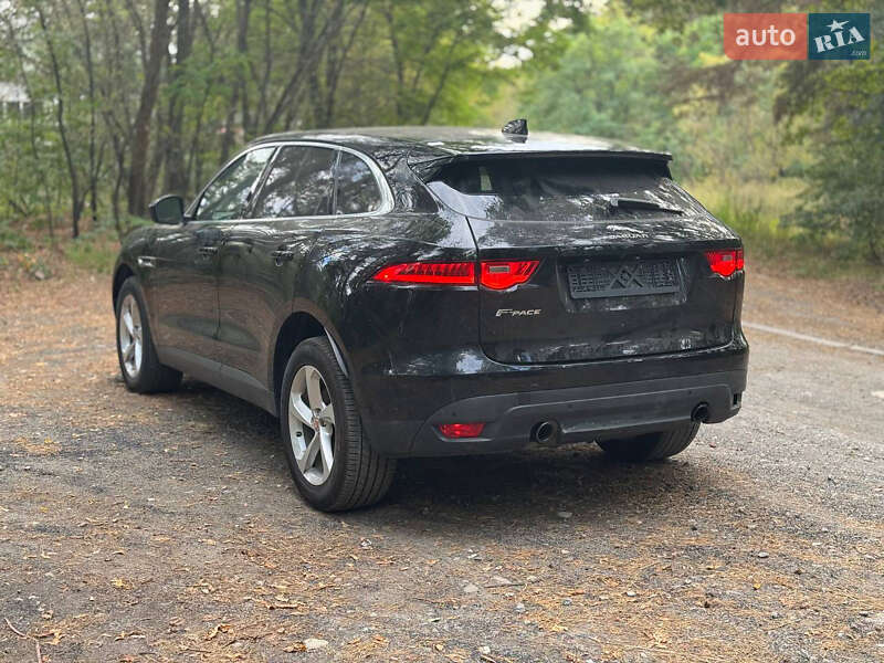 Позашляховик / Кросовер Jaguar F-Pace 2020 в Києві