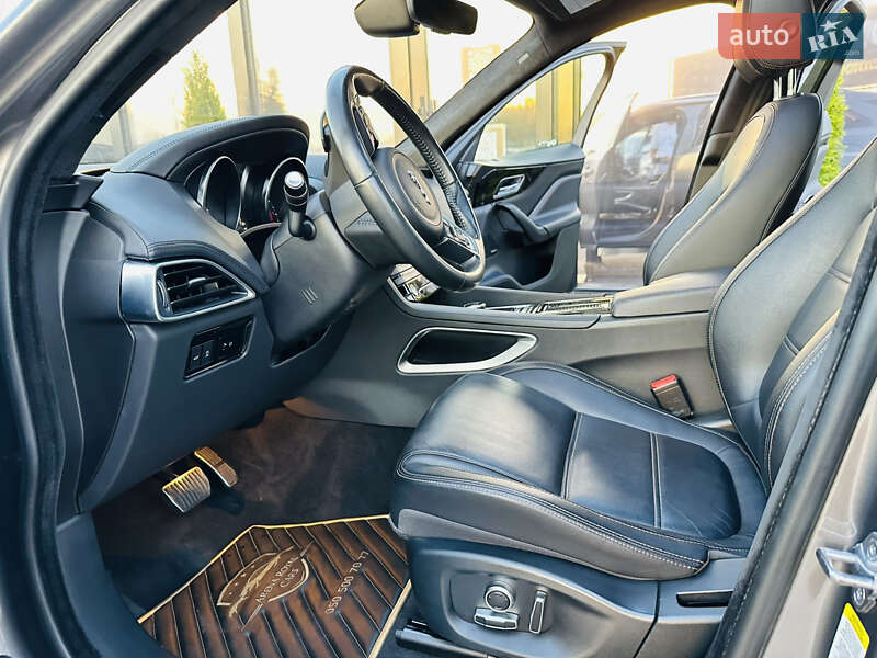 Внедорожник / Кроссовер Jaguar F-Pace 2018 в Харькове