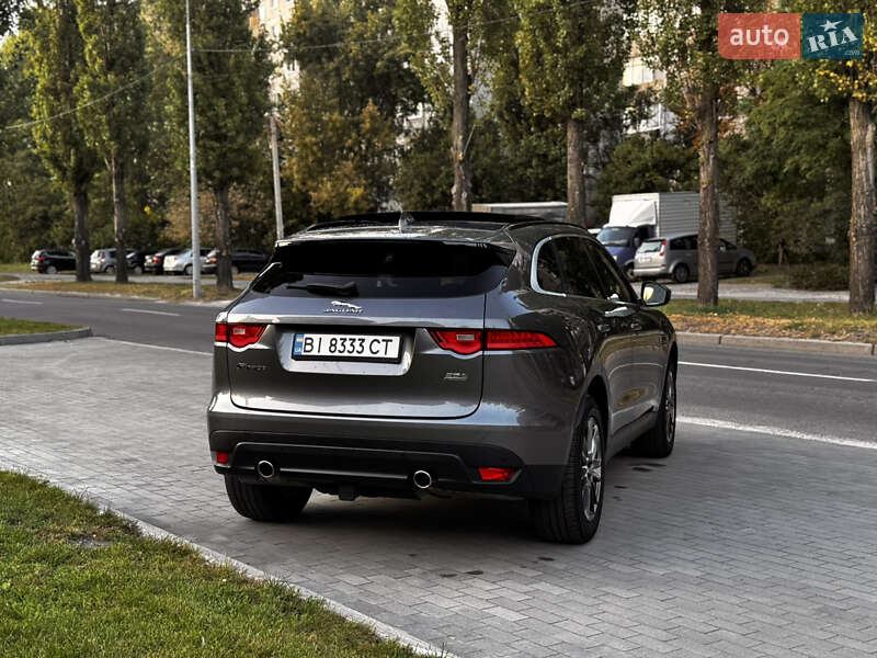 Позашляховик / Кросовер Jaguar F-Pace 2017 в Кременчуці