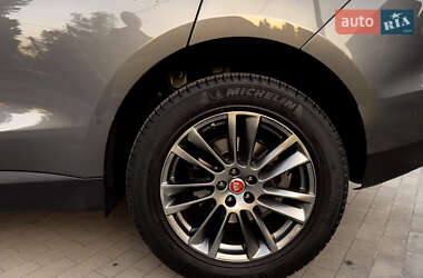 Внедорожник / Кроссовер Jaguar F-Pace 2017 в Кременчуге