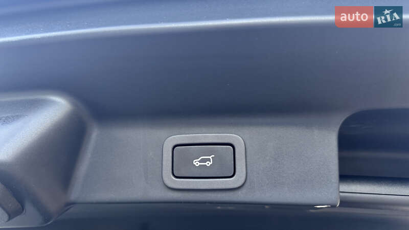 Позашляховик / Кросовер Jaguar F-Pace 2016 в Одесі