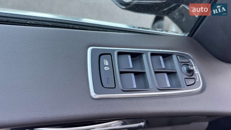 Позашляховик / Кросовер Jaguar F-Pace 2016 в Одесі