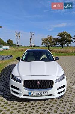 Внедорожник / Кроссовер Jaguar F-Pace 2016 в 
