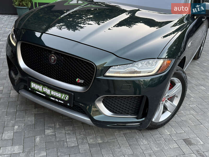 Позашляховик / Кросовер Jaguar F-Pace 2016 в Києві