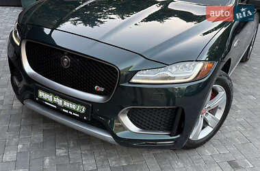 Внедорожник / Кроссовер Jaguar F-Pace 2016 в 