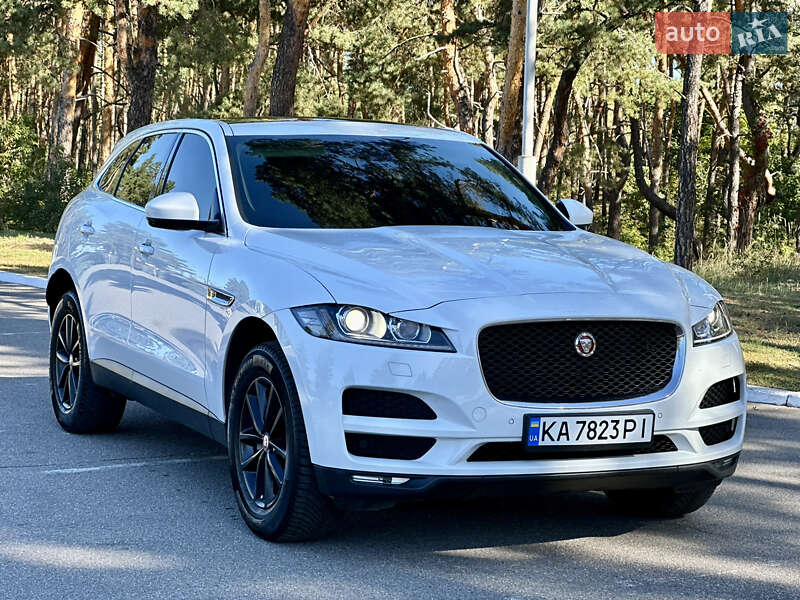 Позашляховик / Кросовер Jaguar F-Pace 2017 в 